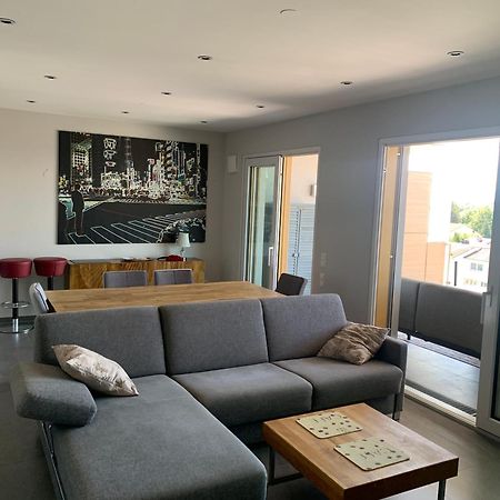Penthouse Apartment Mit Alpenblick Фридрихсхафен Екстериор снимка