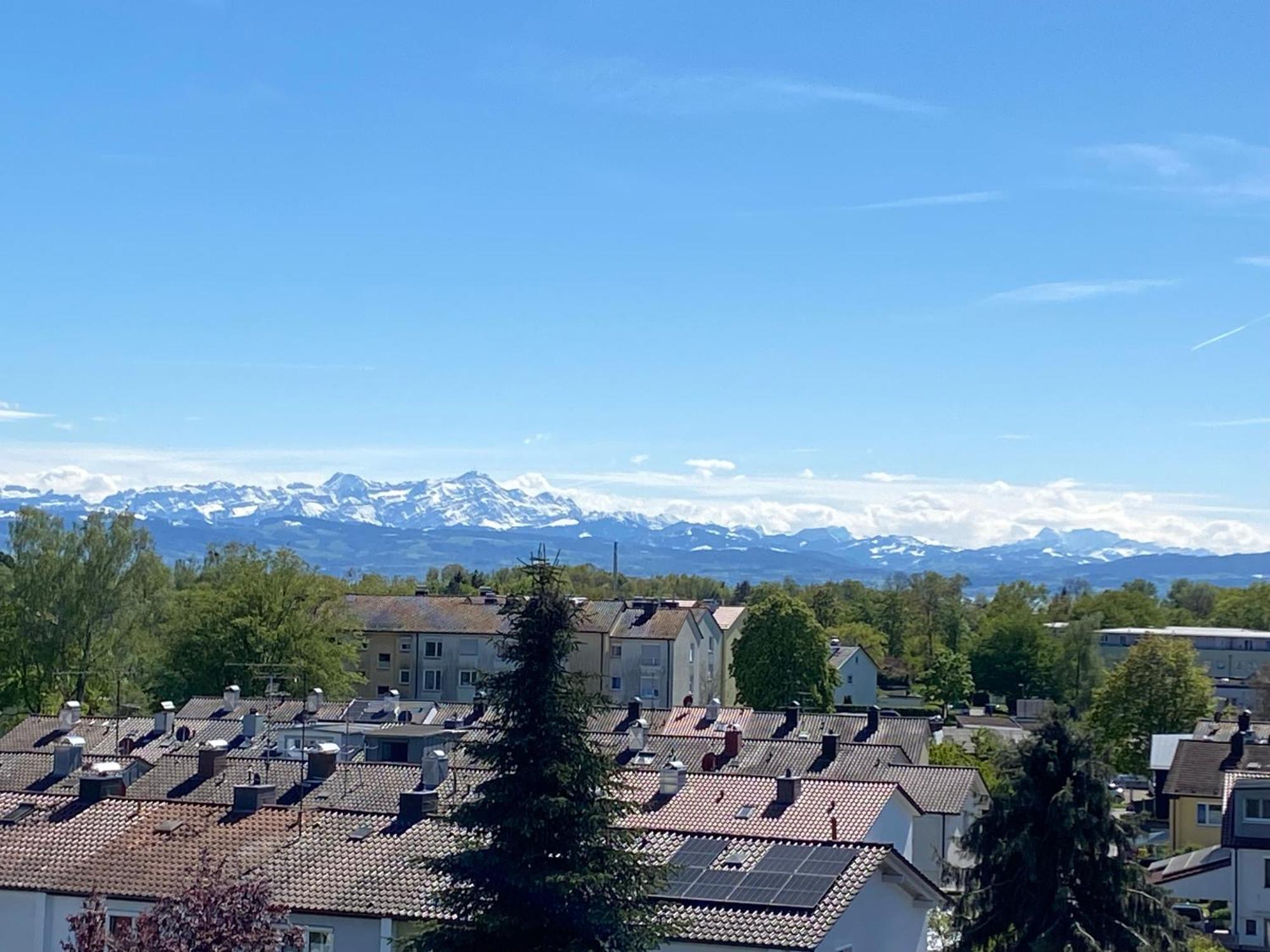 Penthouse Apartment Mit Alpenblick Фридрихсхафен Екстериор снимка